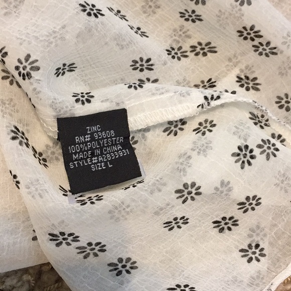 Sheer top - Picture 6 of 10